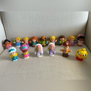 Fisher-Price Little People Toy Set - Multicolor